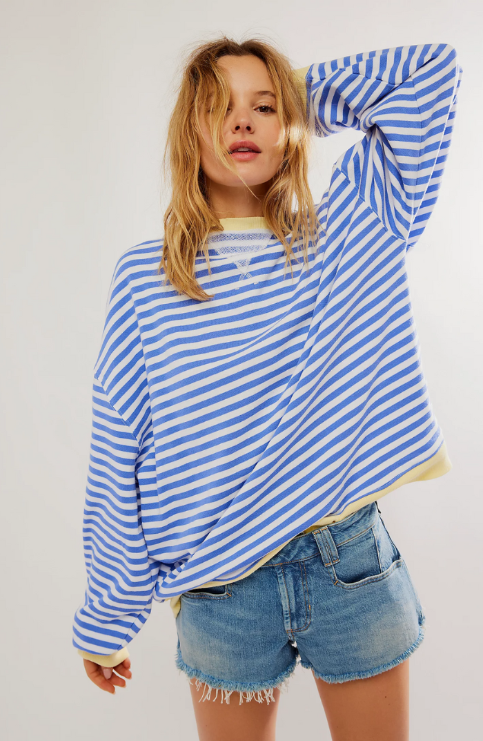 APRIL - STRIPED OVERSIZED SWEATER