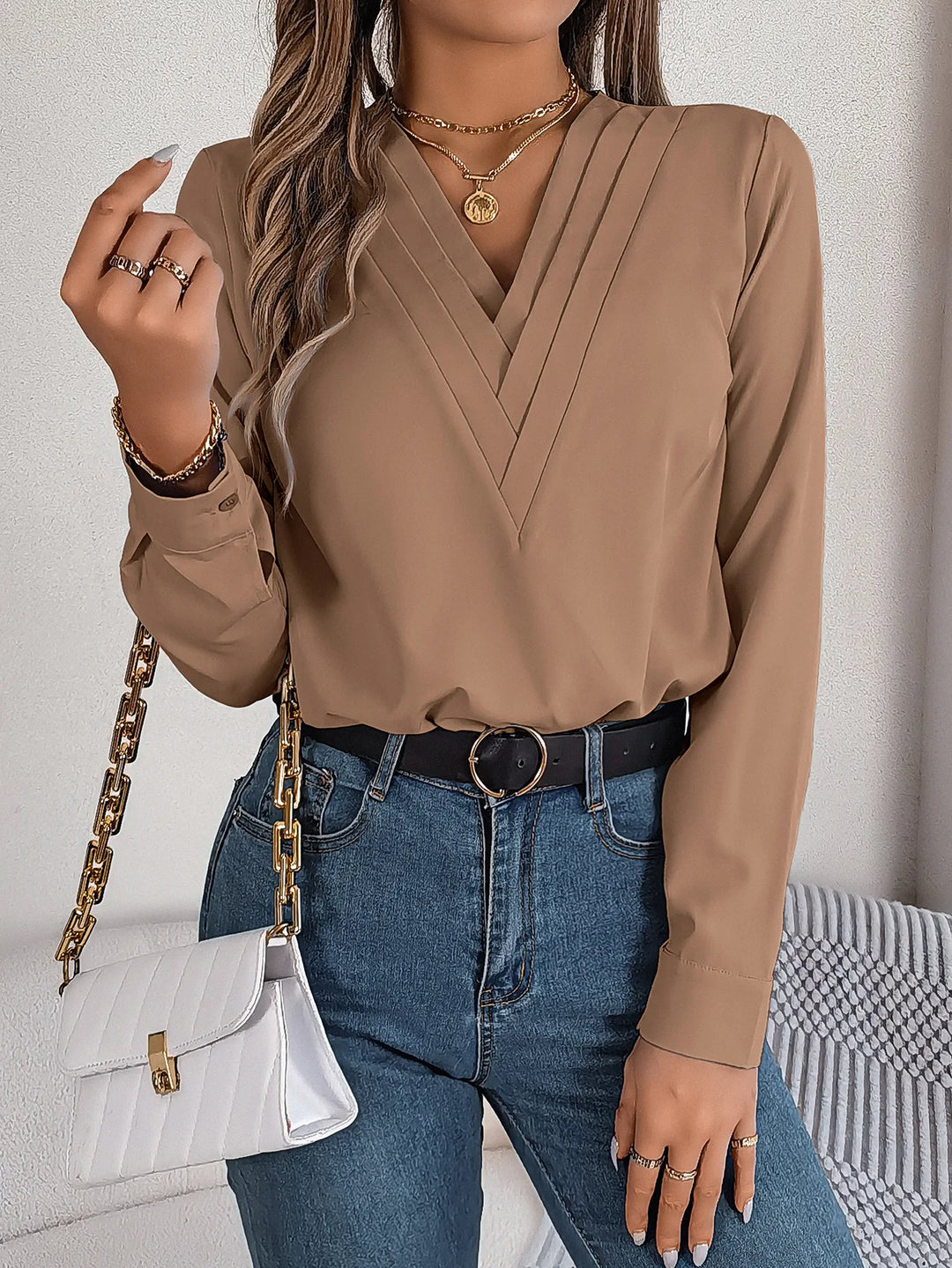 Clara | Elegant V-Neck Pullover Blouse