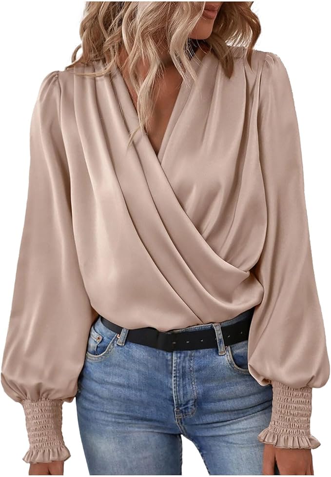 Andrea™ - Elegant blouse with V-neck