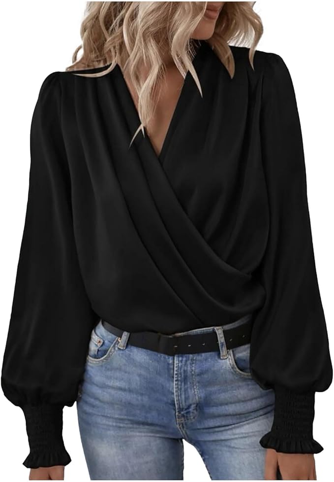 Andrea™ - Elegant blouse with V-neck